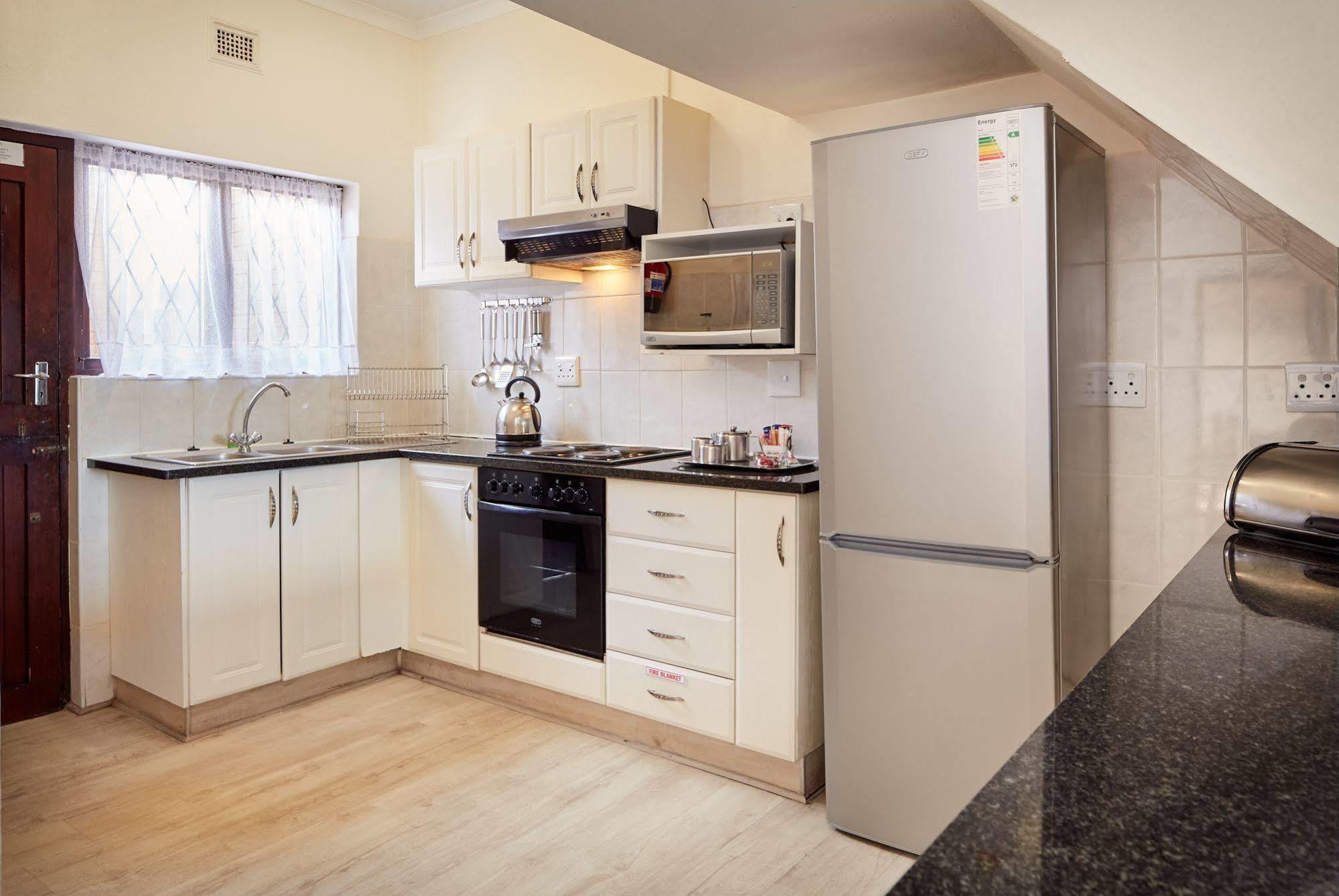First Group Club Hacienda Apartment Shelly Beach Luaran gambar